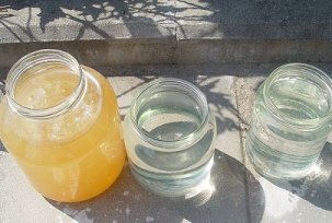 Why water from the well turns yellow after several hours