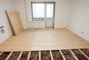 Hur och hur man isolerar golvet på första våningen i lägenheter