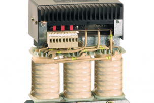 Principle of operation and circuit of a three-phase bridge rectifier