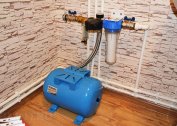How to properly install and connect a hydraulic accumulator for water supply systems
