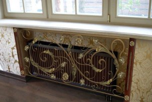 Druhy dekorativních prvků pro vytápění: popis typů obrazovek, panelů a krytů