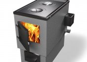Heating a private house with a solid fuel wood boiler