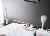 Wall mounted split system air conditioner
