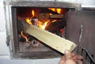 Pravidla a jemnosti spalování kamen v soukromém domě