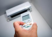 The compressor and the air conditioner fan do not work or start