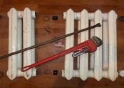 DIY disassembly methods for a cast iron radiator