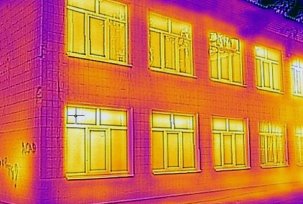 Lo que se necesita para calcular las características térmicas específicas de un edificio.