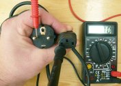 Checking the integrity of the wire with a multimeter
