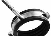Fastening cast-iron sewer pipes with a clamp