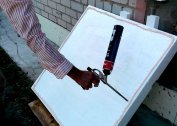 What adhesive foam to choose for expanded polystyrene