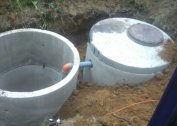 How to make a sump with overflow for sewage in a private house