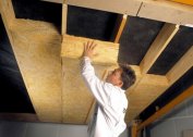 Choosing the best mineral wool for warming the flow in a private house