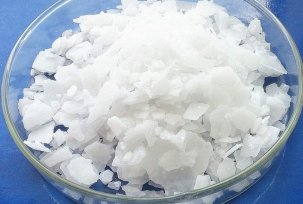 In quali proporzioni diluire la soda caustica per il lavaggio delle condotte fognarie