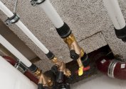 Who should replace the risers in the apartment