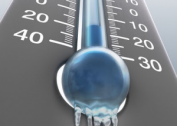 Is it possible to use air conditioning in winter and at what temperature