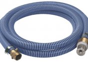 What are the criteria for choosing a hose for a pumping station