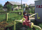 Methods for laying gas pipelines to a private house