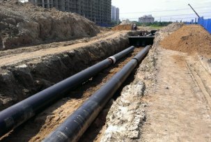 Kaip įrengiami išoriniai vandentiekio ir kanalizacijos tinklai ir kokių reikalavimų reikia laikytis