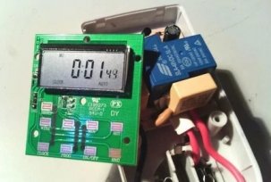 Jak vytvořit časové relé pro zapnutí a vypnutí elektrických spotřebičů vlastními rukama