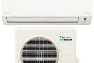 Gambaran keseluruhan penghawa dingin daikin (daikin): dinding, penyongsang, kaset, saluran, sistem perpecahan, siling, pembaikan dan arahan untuknya