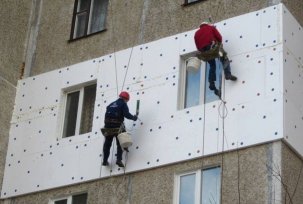 How to insulate a panel house outside