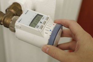 Přehled termostatů pro topné systémy, instalační prvky v čerpadlech, kotlích a radiátorech