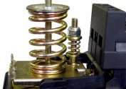 What pressure should be in the pumping station