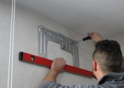 DIY installation of a split system: laying a route, securing blocks, connecting