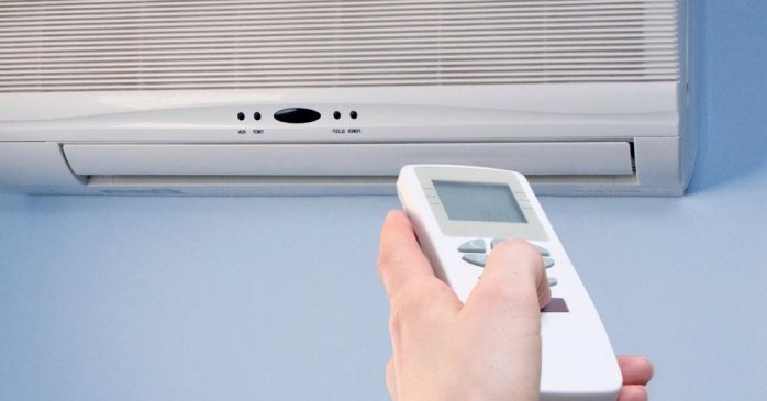 What do the buttons on the air conditioner remote control mean: dry, heat, etc.