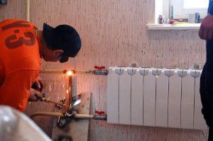Un ejemplo de reemplazo de un radiador en un departamento
