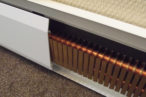 Baseboard opvarmning