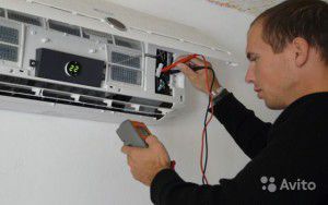 voltage check
