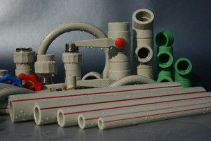 Polypropylene pipes and accessories for heating