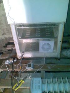 Dehumidifier from an old refrigerator